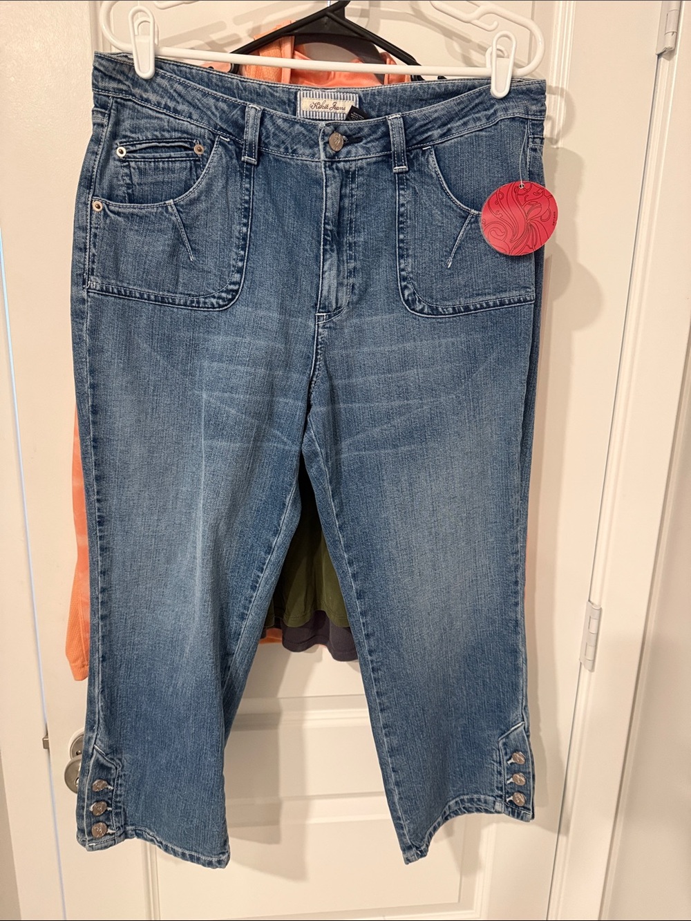 KIKIT JEANS DENIM CAPRIS WOMENS 12 Light wash Butterfly buttons stretch maurice